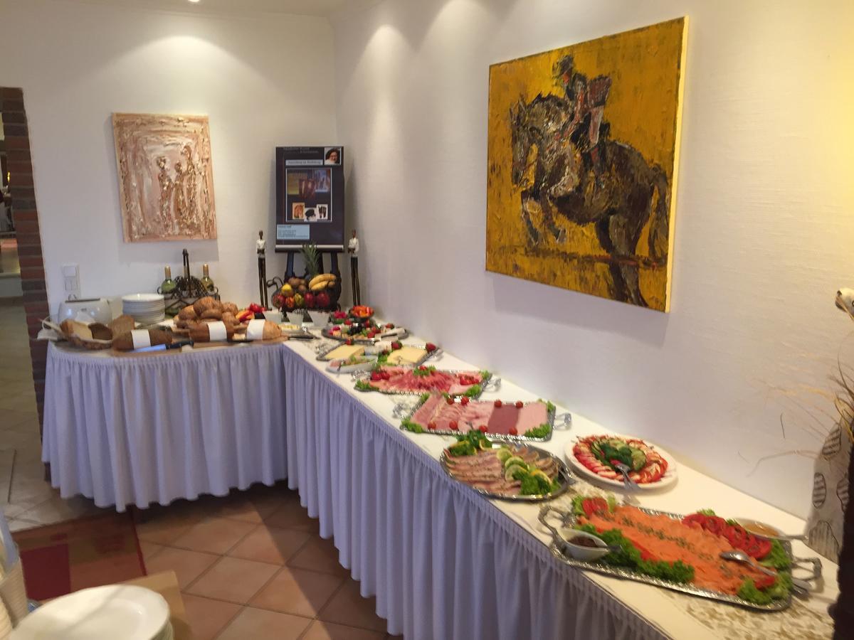 Hotel Restaurant Zum Heidekrug Берзенбрюк Экстерьер фото